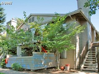 Property Photo: 50 Galen St OR 97035