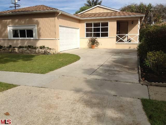 Property Photo:  4124 Bledsoe Ave  CA 90066 