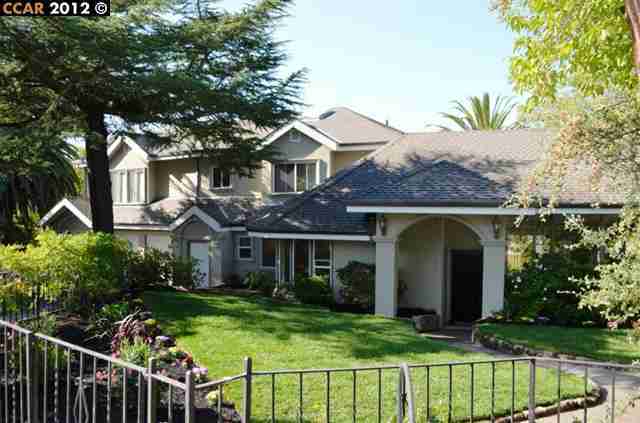 Property Photo:  50 Crest Estate Dr  CA 94507-2624 