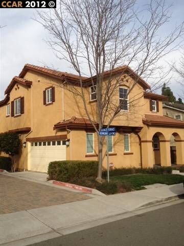 Property Photo:  108 Hemingway Cmn  CA 94553-5454 