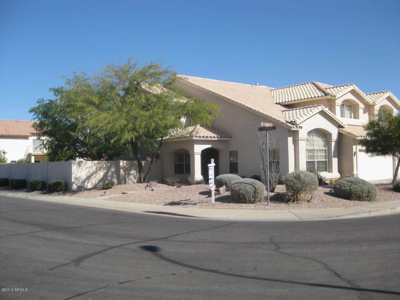 Property Photo:  1430 W Raven Drive  AZ 85286 