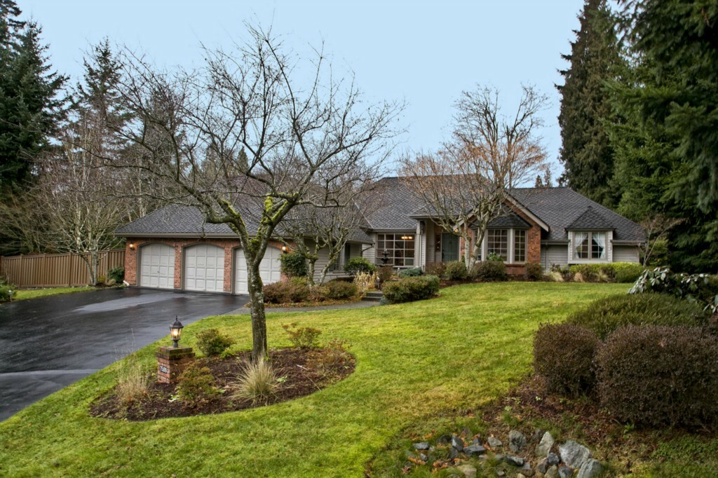 Property Photo:  7509 227th St SE  WA 98072 