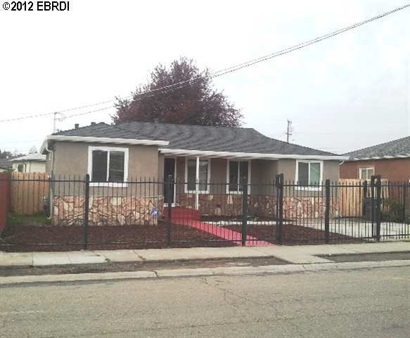 Property Photo:  209 Foster Ave.  CA 94603 