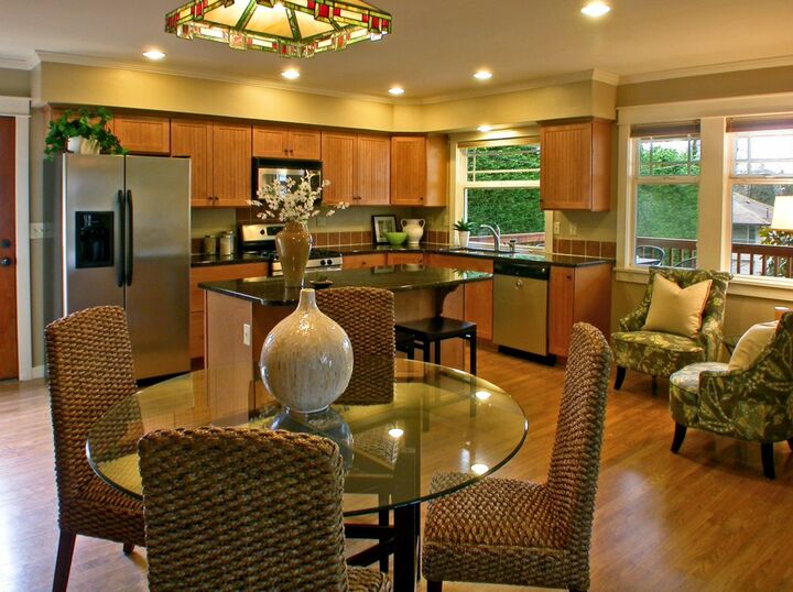 Property Photo:  6836 26th Ave NE  WA 98115 