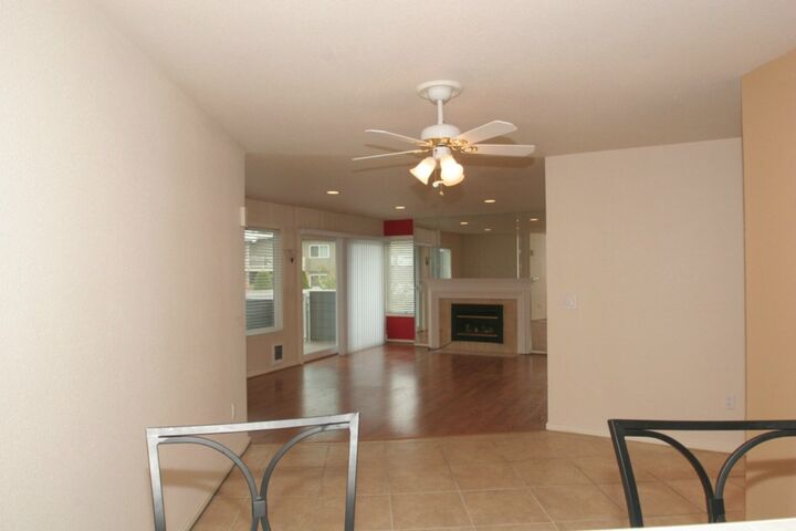 Property Photo:  4214 W Lk. Sammamish Parkway NE 209  WA 98052 