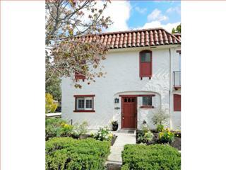 Property Photo:  251 Bryant Street  CA 94301 