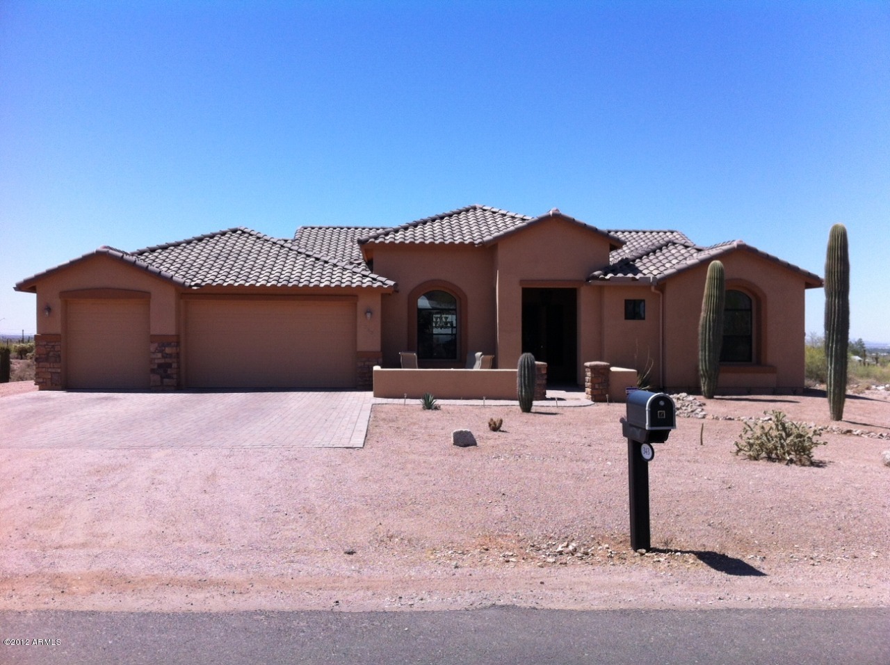 Property Photo:  343 W Canyon Street  AZ 85120 