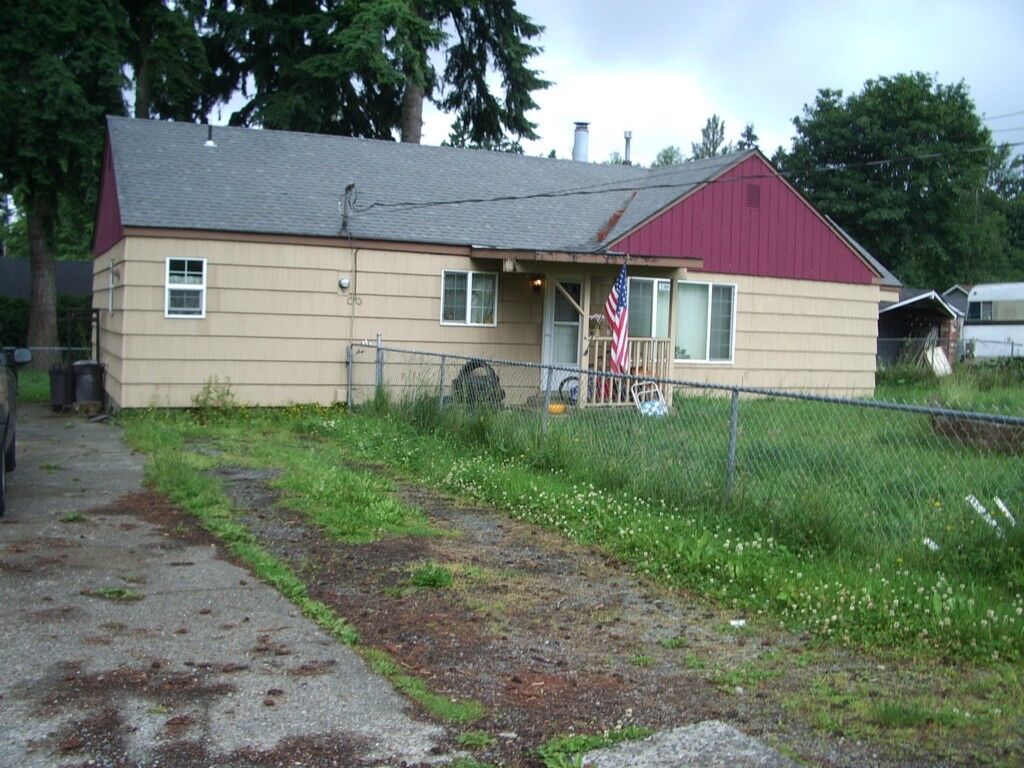 Property Photo: 37841 42nd Avenue S WA 98001