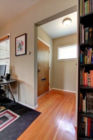 Property Photo: 2128 3rd Ave W WA 98119