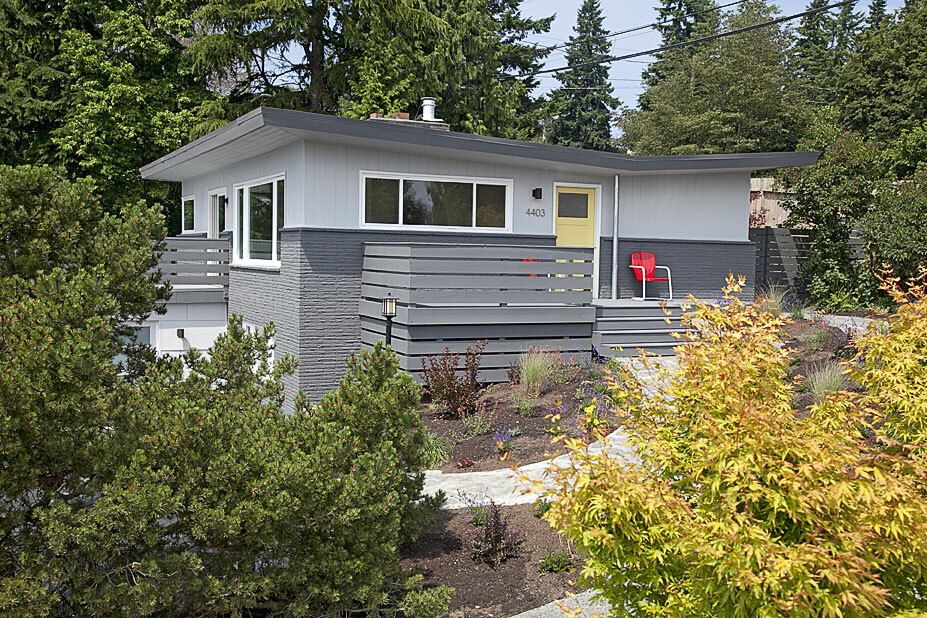 Property Photo:  4403 49th Ave SW  WA 98116 