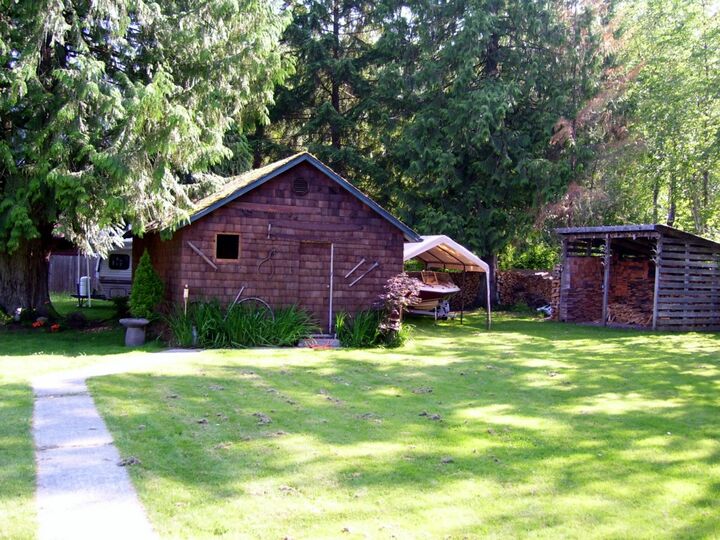 Property Photo: 1235 Riddle St WA 98241