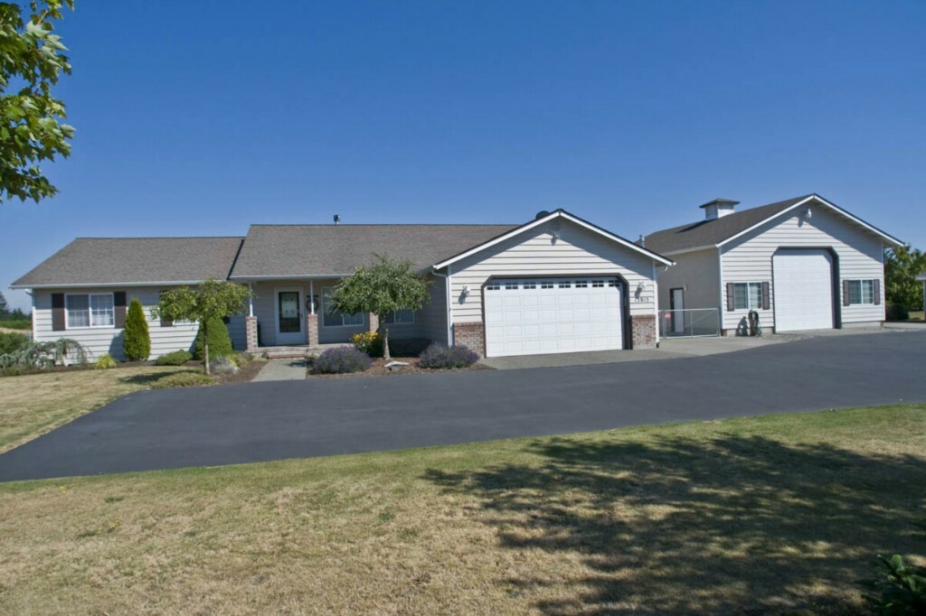 Property Photo:  13815 Logez Court SW  WA 98512 