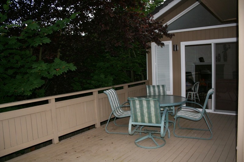 Property Photo: 6929 96th Ave SE WA 98040