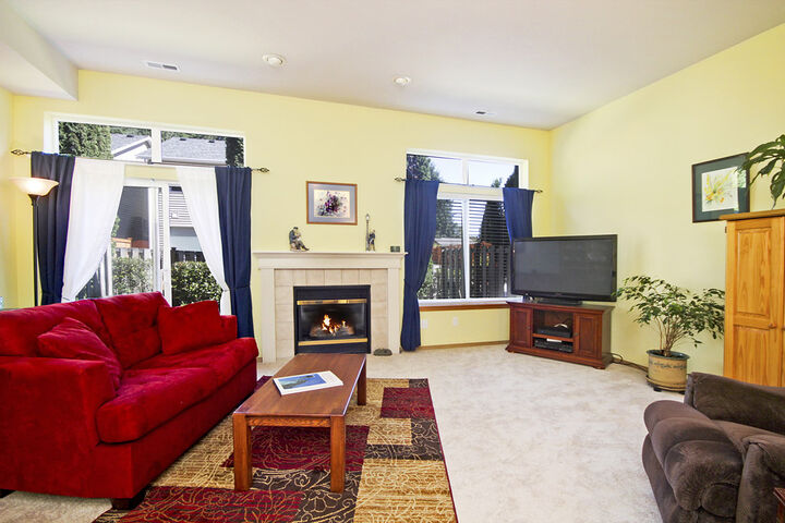 Property Photo: 20901 Cypress Way 15 WA 98036