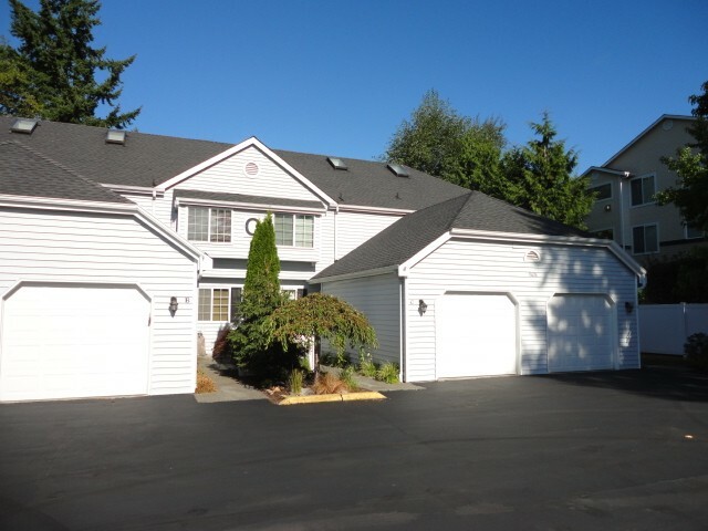 Property Photo: 11626 Admiralty Wy C WA 98024