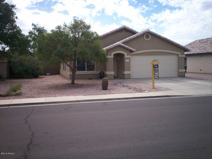 8739 E Crescent Avenue  Mesa AZ 85208 photo