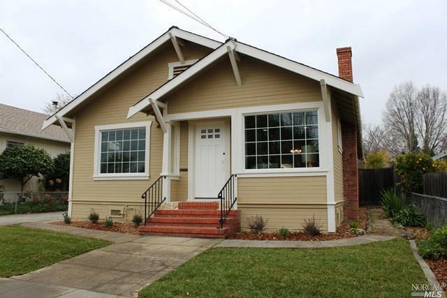 Property Photo:  624 F Street  CA 94952 