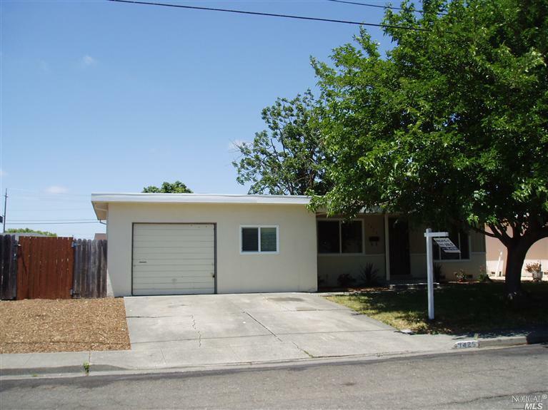 Property Photo:  1425 Joan Drive  CA 94954 