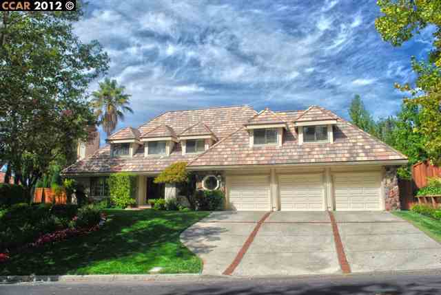 Property Photo:  409 Full Moon Way  CA 94506-4626 