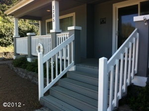 Property Photo: 1235 NW Parkview Street OR 97376