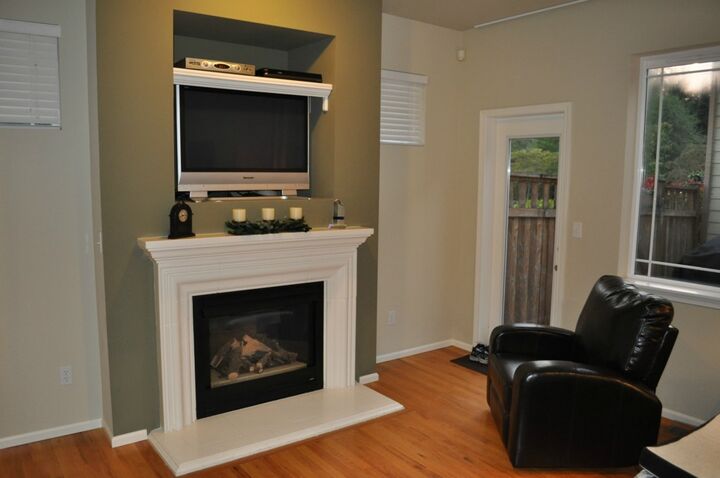 Property Photo:  10701  221st Lane NE  WA 98053 
