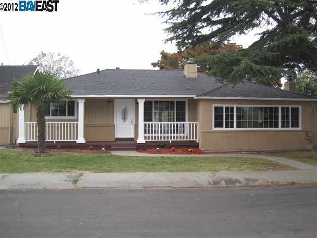 Property Photo:  17219 Via Chiquita  CA 94580 