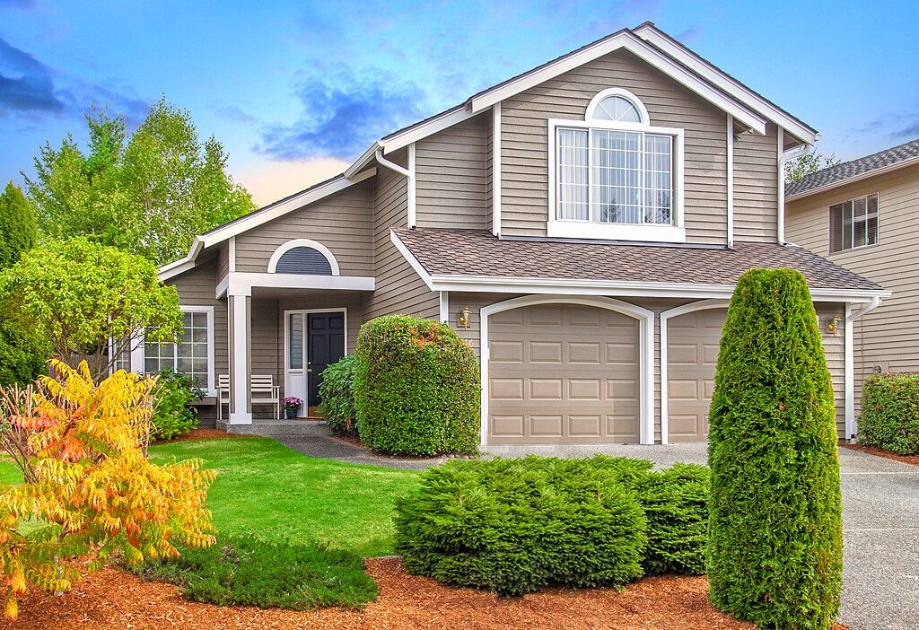 Property Photo:  3746  246th Avenue SE  WA 98029 