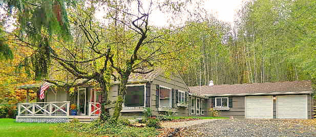 Property Photo:  10912  Crescent Valley Drive NW  WA 98332 