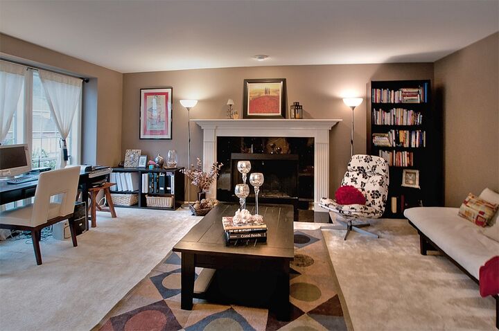 Property Photo:  26127 SE 39th Wy  WA 98029 