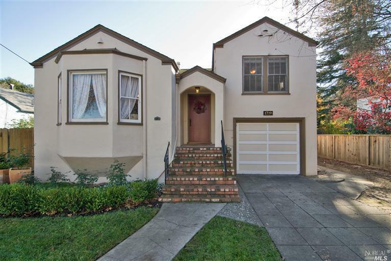 Property Photo:  1719 Sycamore St  CA 94559 