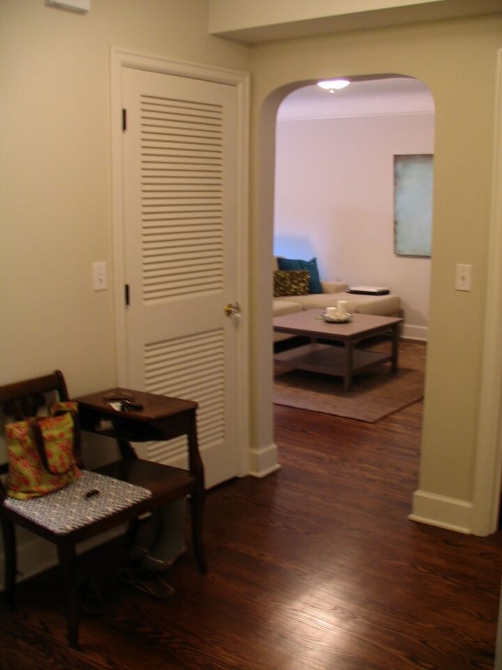 Property Photo:  325 Harvard Ave E 205  WA 98102 