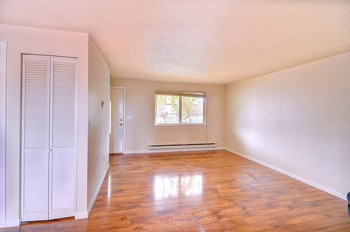 Property Photo:  619 20th St  WA 98290 