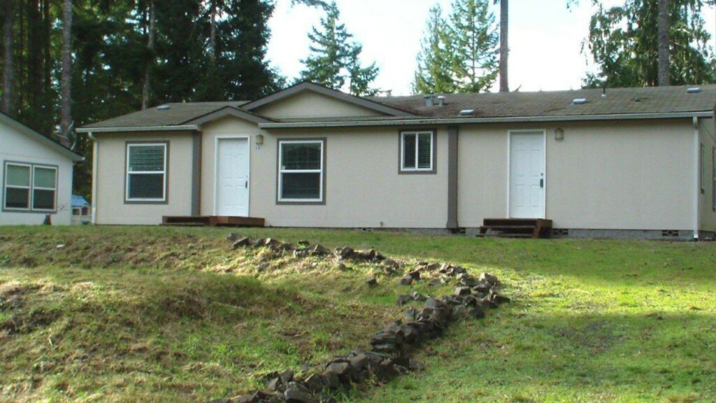 Property Photo:  101 E Elk Place  WA 98584 