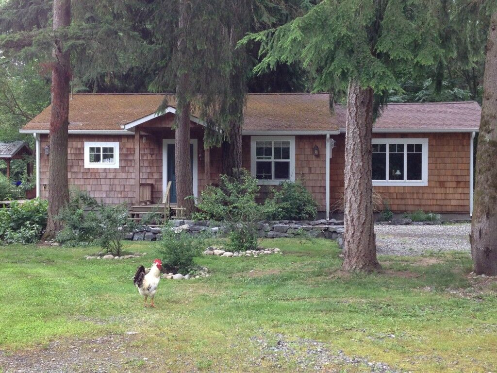 Property Photo: 21722 Hobson Rd SE WA 98597