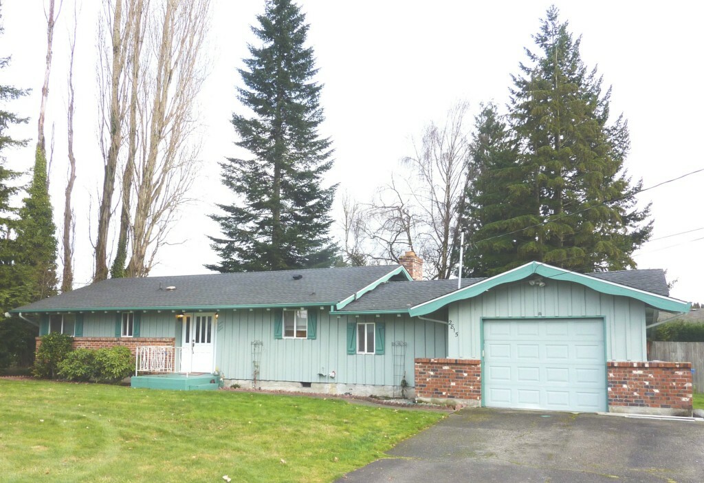 Property Photo:  2815 Dale Lane E  WA 98424 