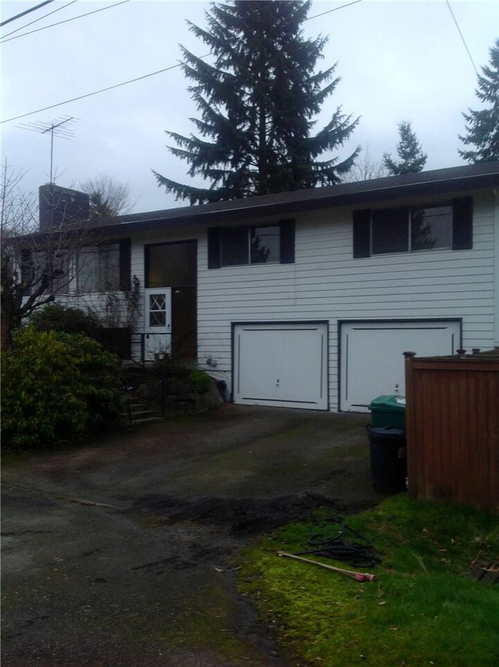 Property Photo:  9506 27th Ave NE  WA 98115 