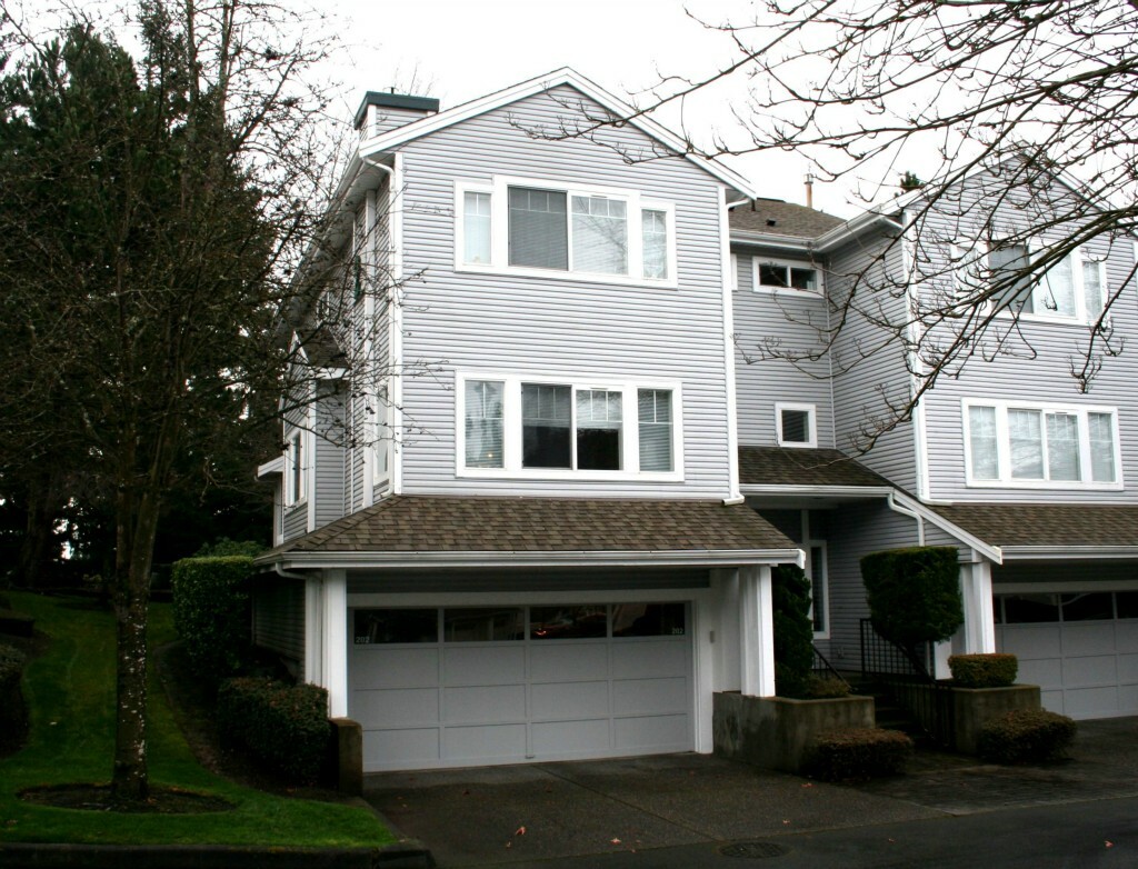 Property Photo:  4714 Fairwood Blvd NE 202  WA 98422 