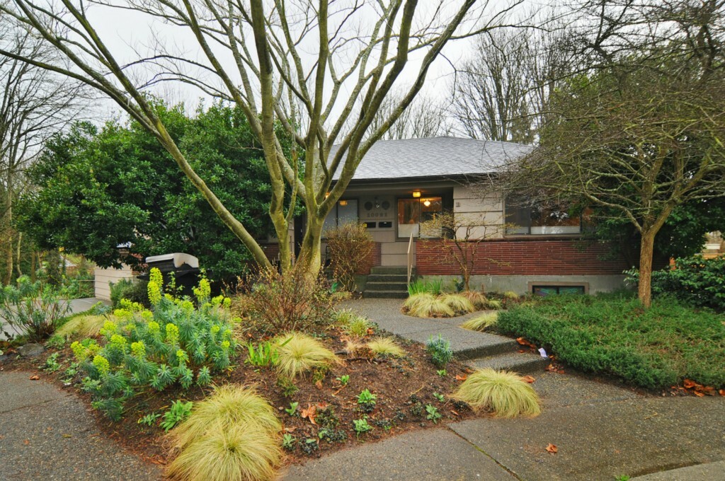 Property Photo:  10021 7th Ave NW B  WA 98177 