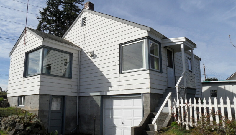 Property Photo:  2012 15th St  WA 98337 