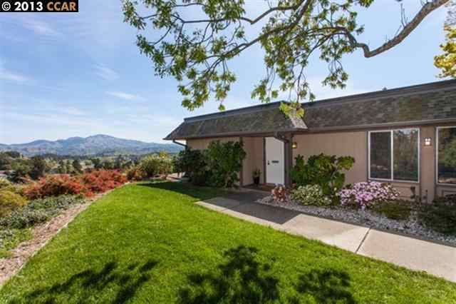 Property Photo:  1637 Skycrest Dr 7  CA 94595-1872 