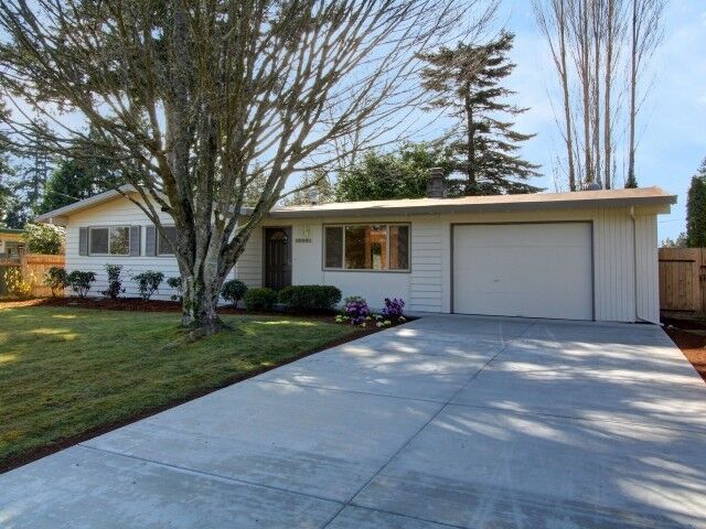Property Photo:  16821 NE 16th Place  WA 98008 