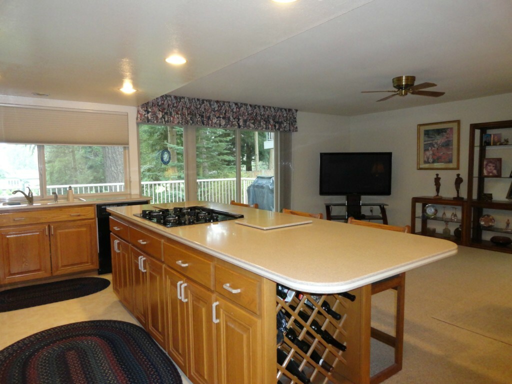 Property Photo:  17311 156 Ave SE  WA 98058 