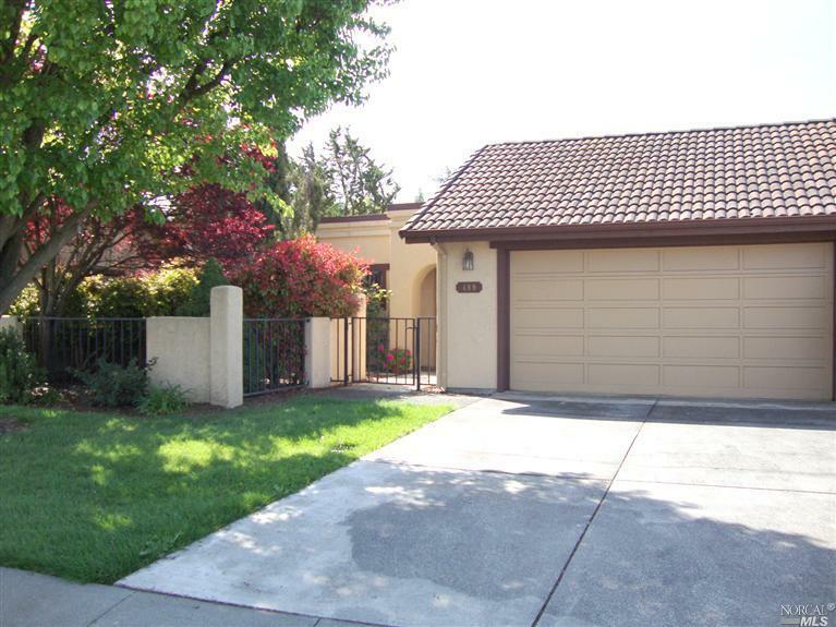 Property Photo:  489 La Quinta Ln  CA 95476 