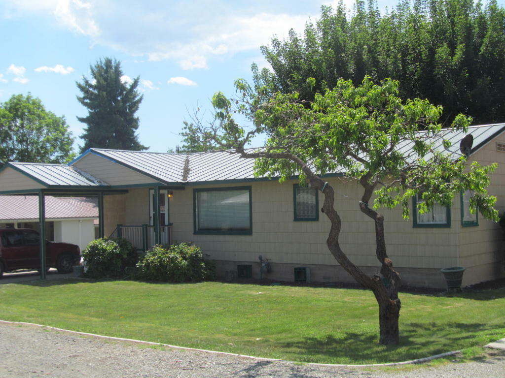 Property Photo:  132 Crestview Dr S  WA 99114 