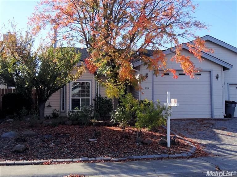 Property Photo:  2916 Boathouse Ave  CA 95616 