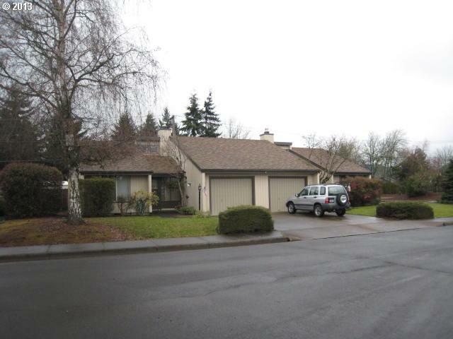 Property Photo:  2692 Erin Way  OR 97408 