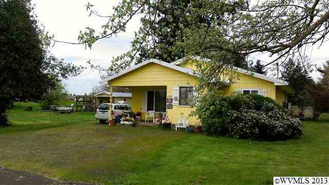 Property Photo: 2284 SE 13th Av OR 97013