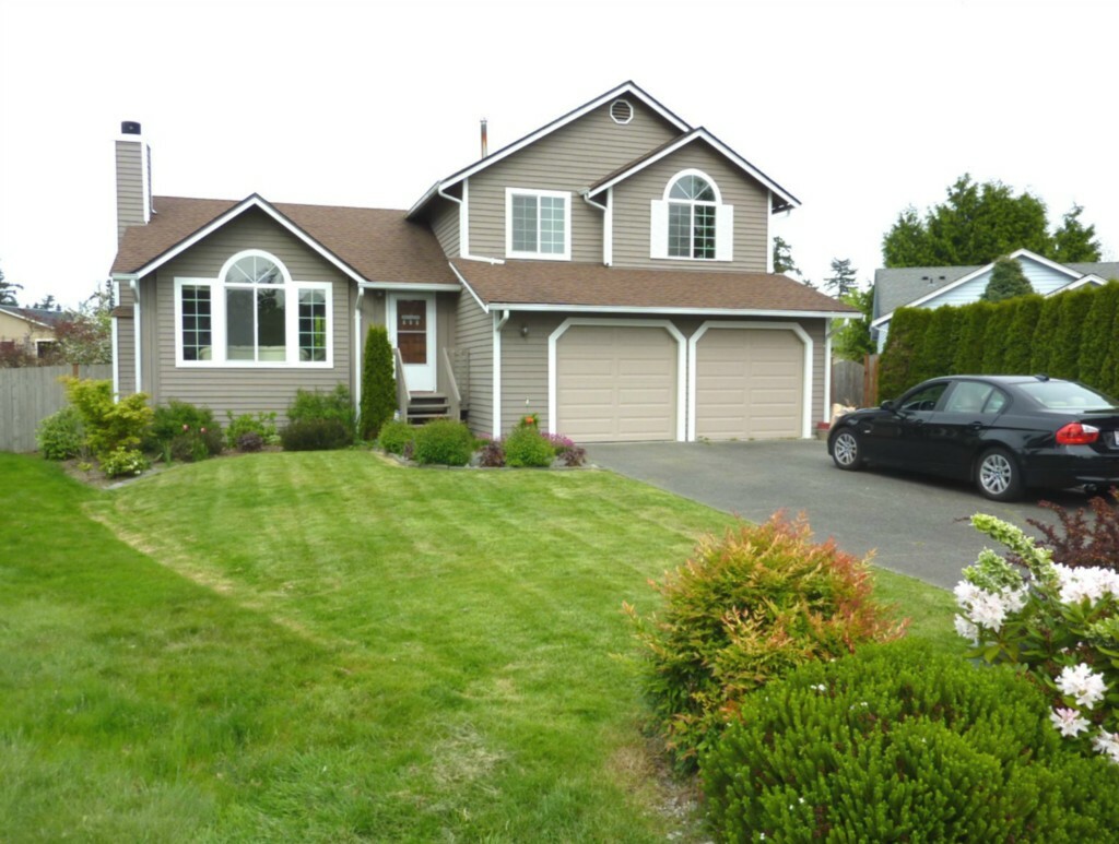 Property Photo:  23824 13th Ct S  WA 98198 