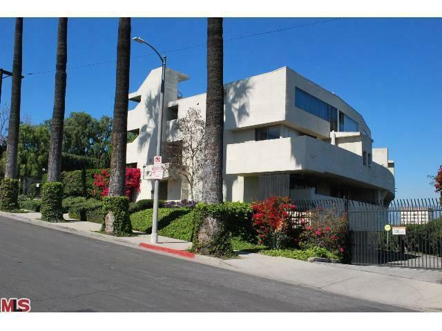 Property Photo: 1701 Clinton St 516 CA 90026