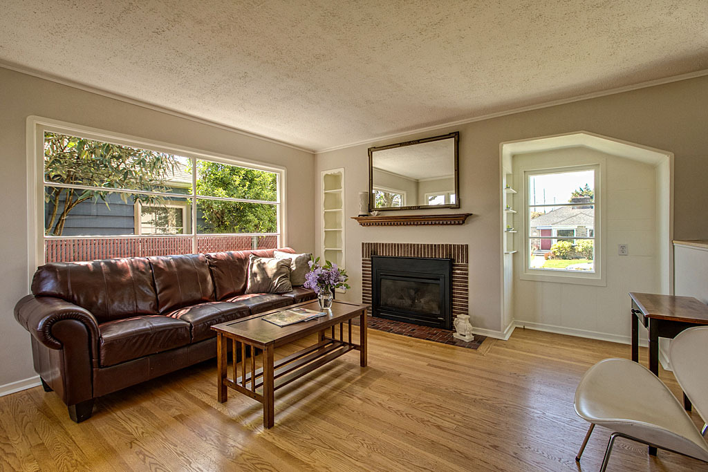 Property Photo:  8314 Jones Ave NW  WA 98117 